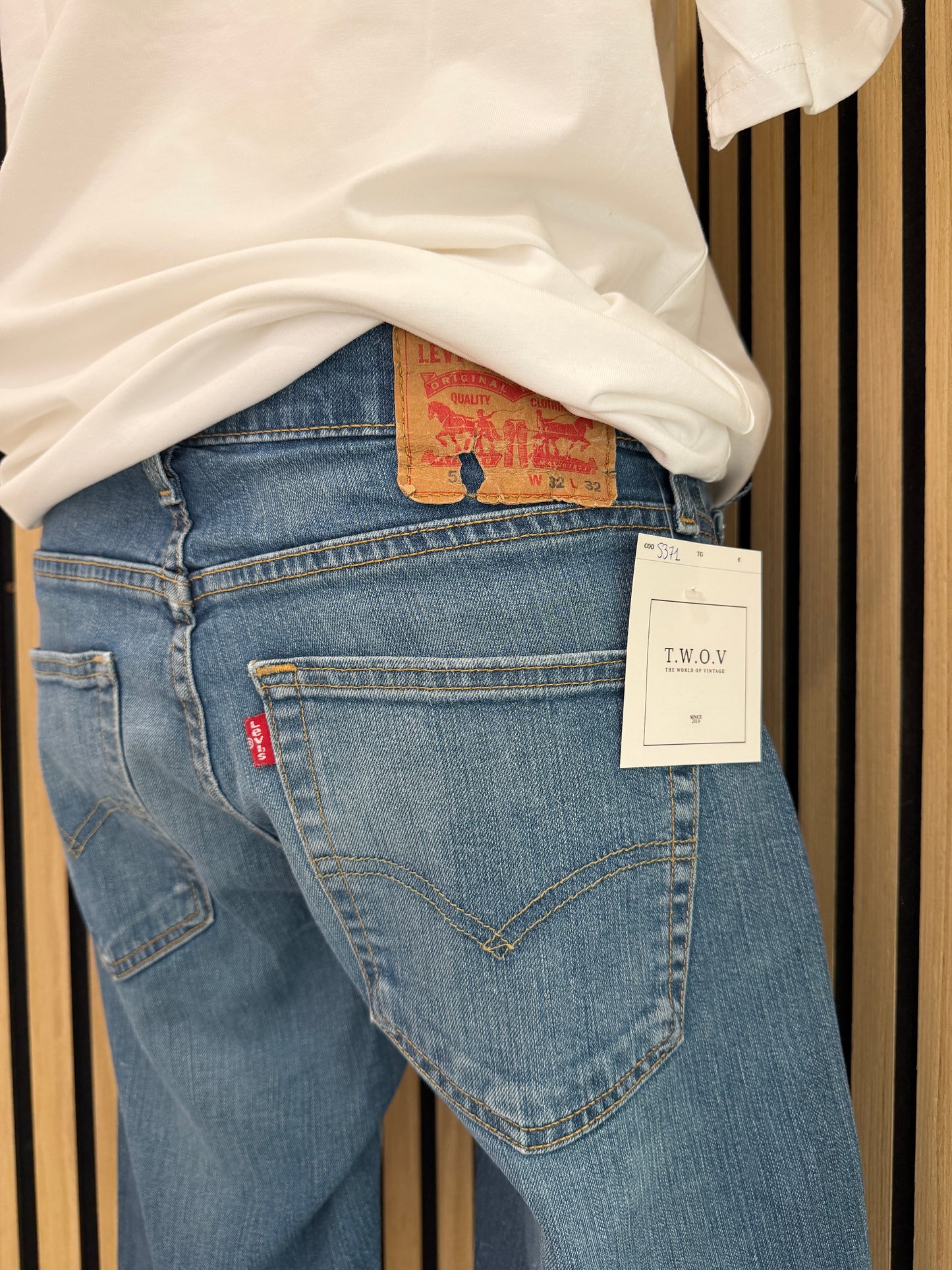 Shorts in Jeans Levi's 511 tg44/46 ita