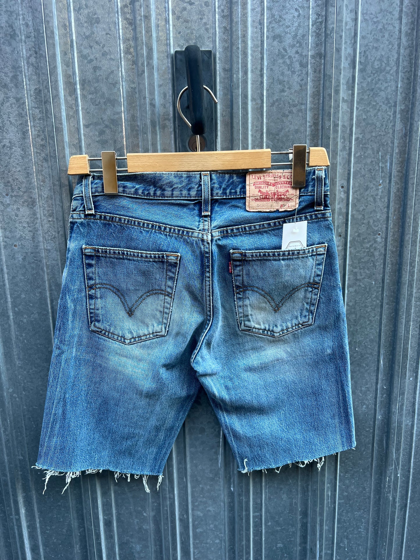 Short Levi’s 513 W31