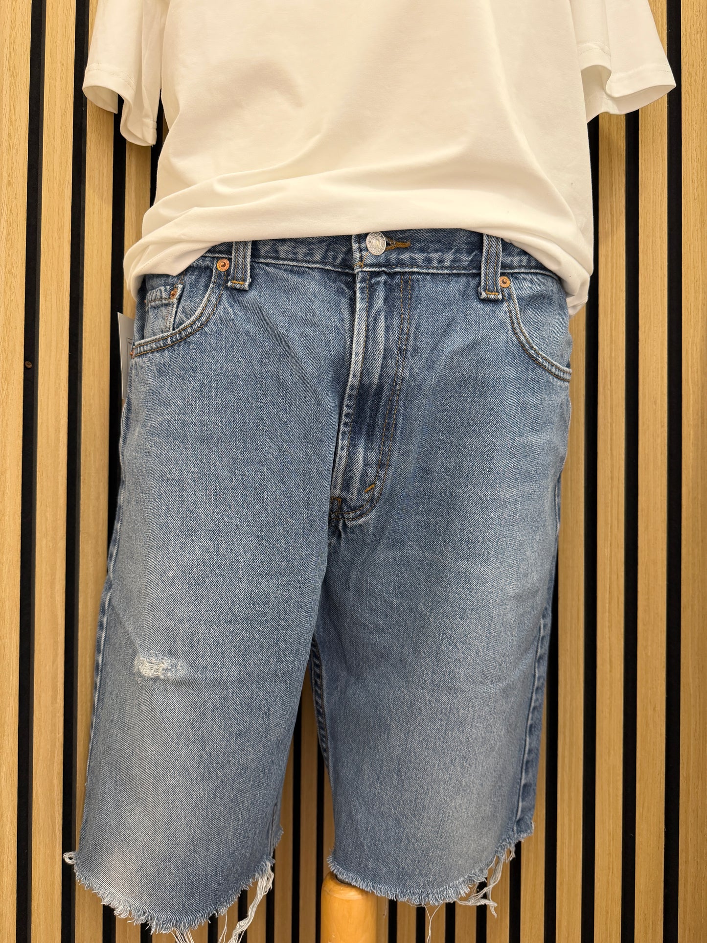 Bermuda in Denim Vintage Levi's 505 tg.50/52 ita