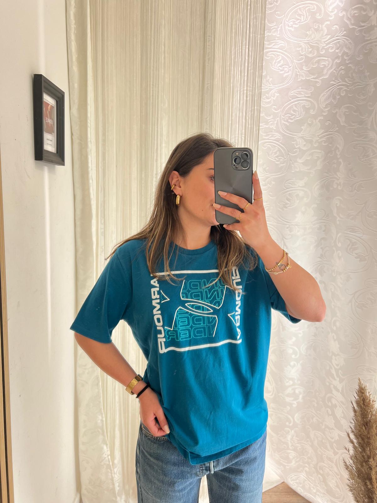 Unisex T-shirt under armour