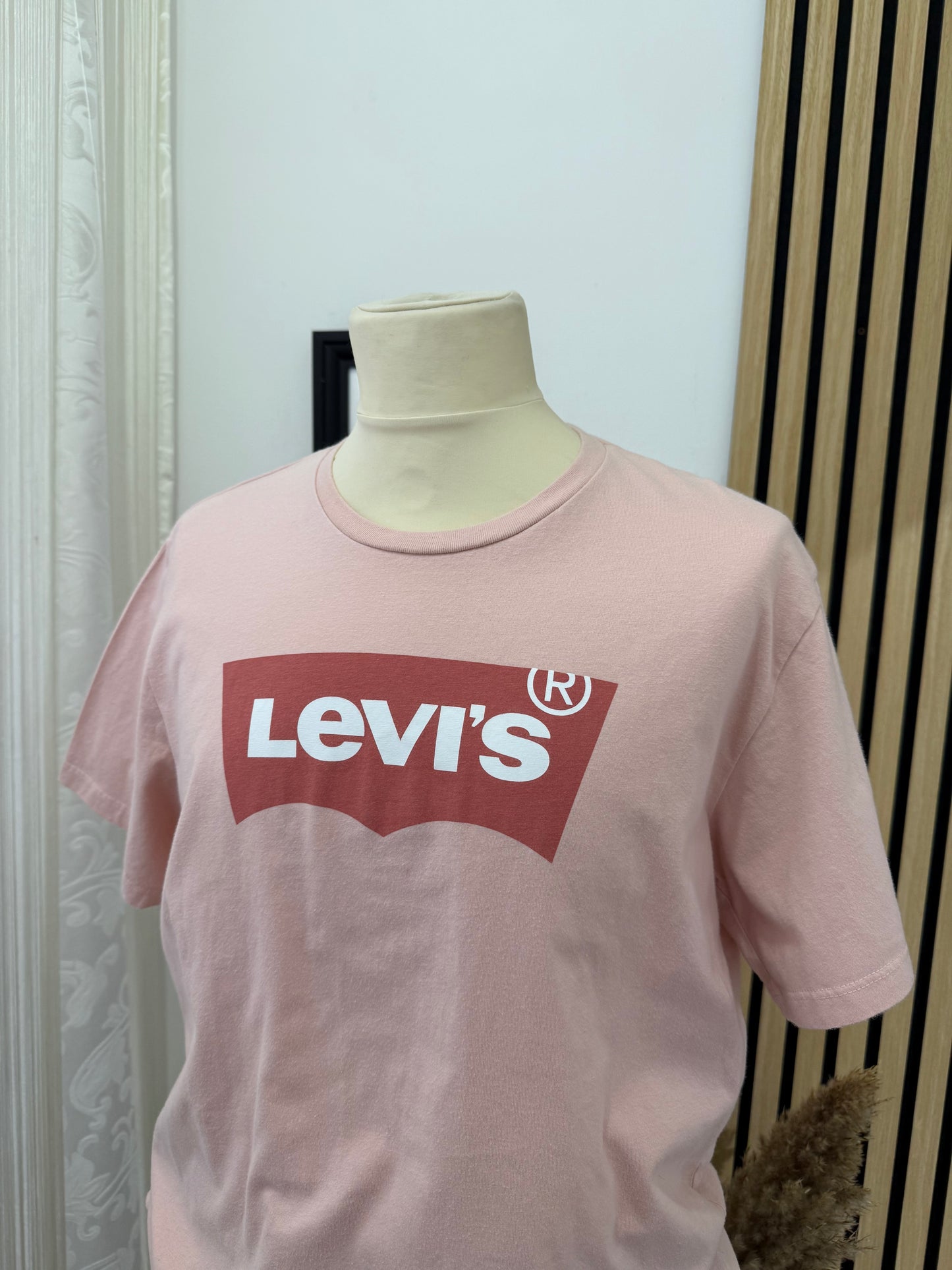 T-shirt Levis