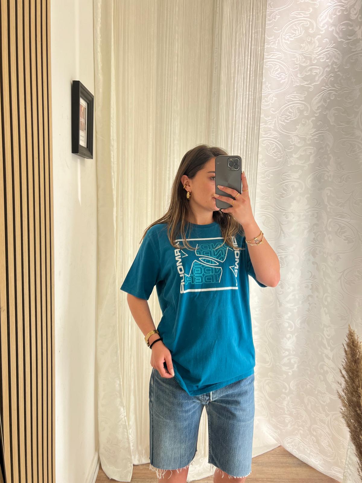 Unisex T-shirt under armour