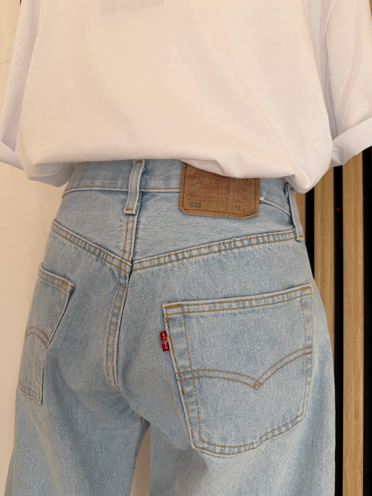 Bermuda Capri in Denim Levi's® 512™ Slim Fit Vintage 42IT