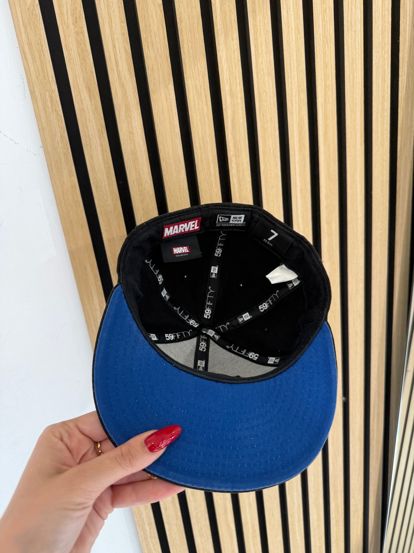 Cappello Marvel taglia 7