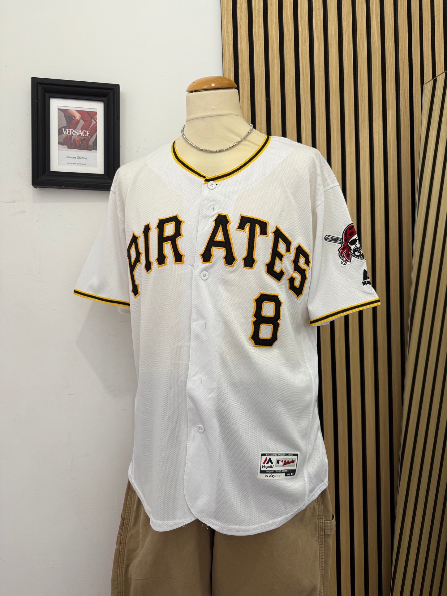 Majestic “Pittsburgh Pirates #8” Flex Base Jersey – Bianco – MLB Authentic Collection
