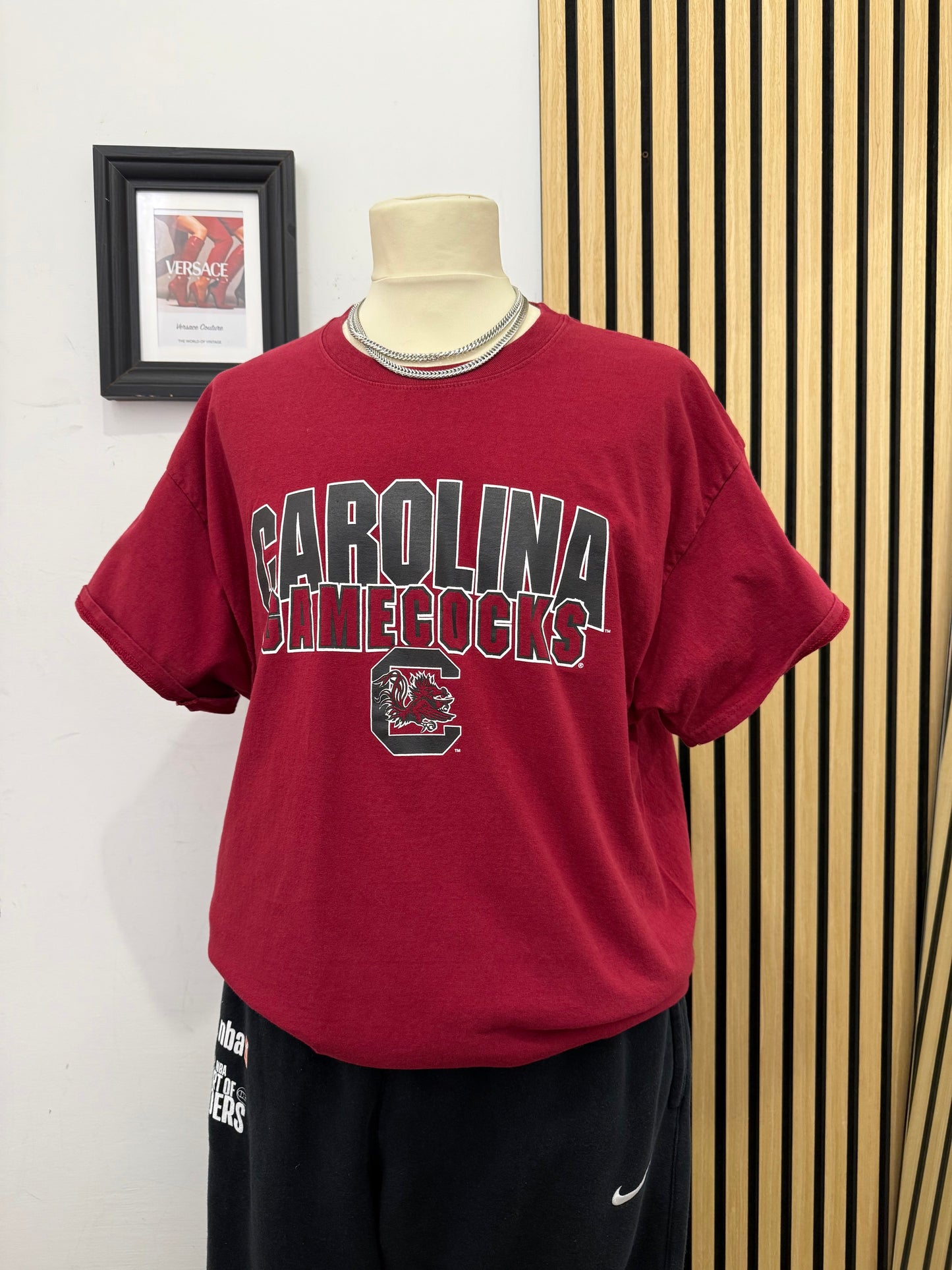 T-shirt vintage Hanes dei Carolina Gamecocks in bordeaux unisex