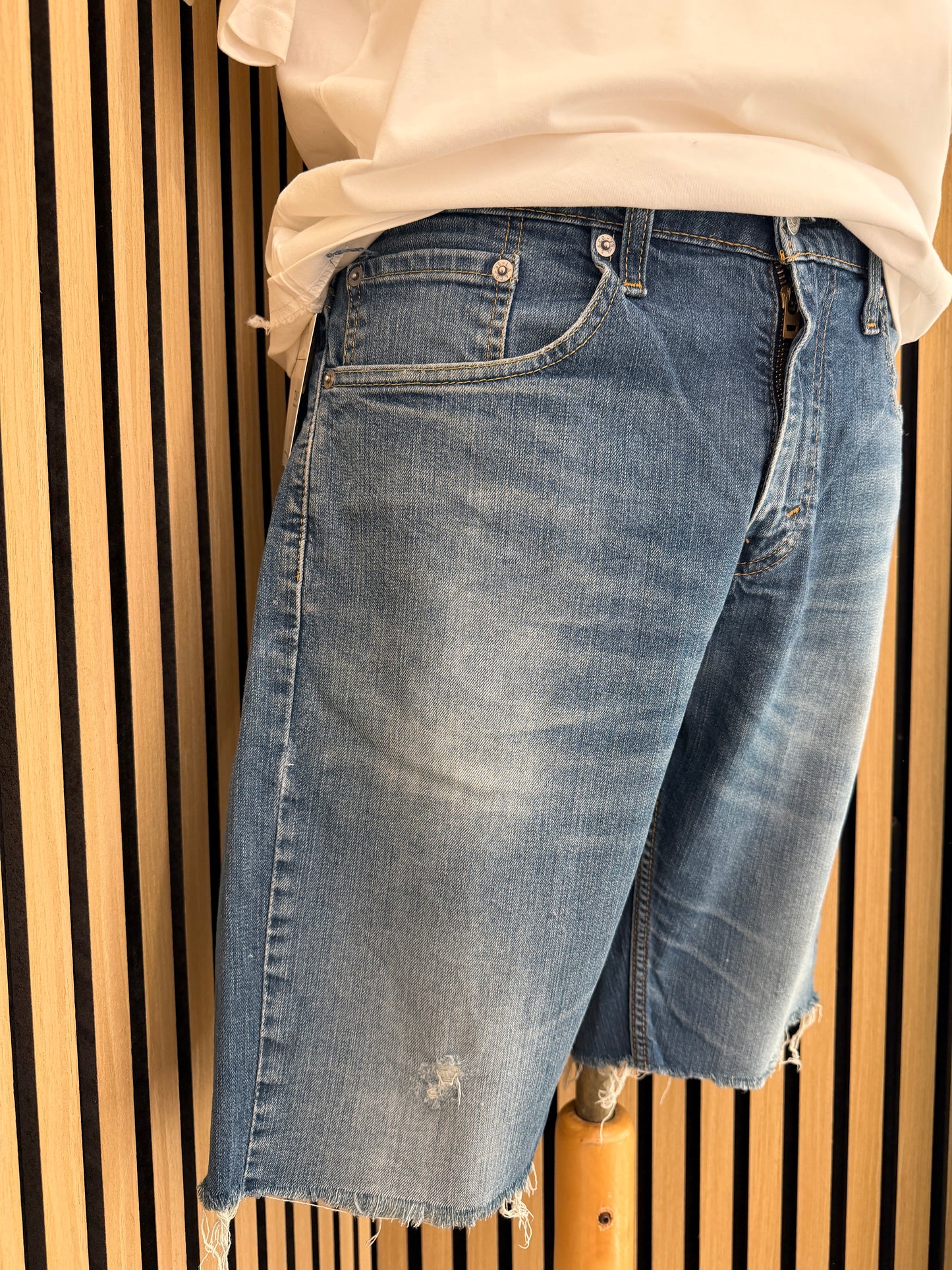 Shorts in Jeans Levi's 511 tg44/46 ita