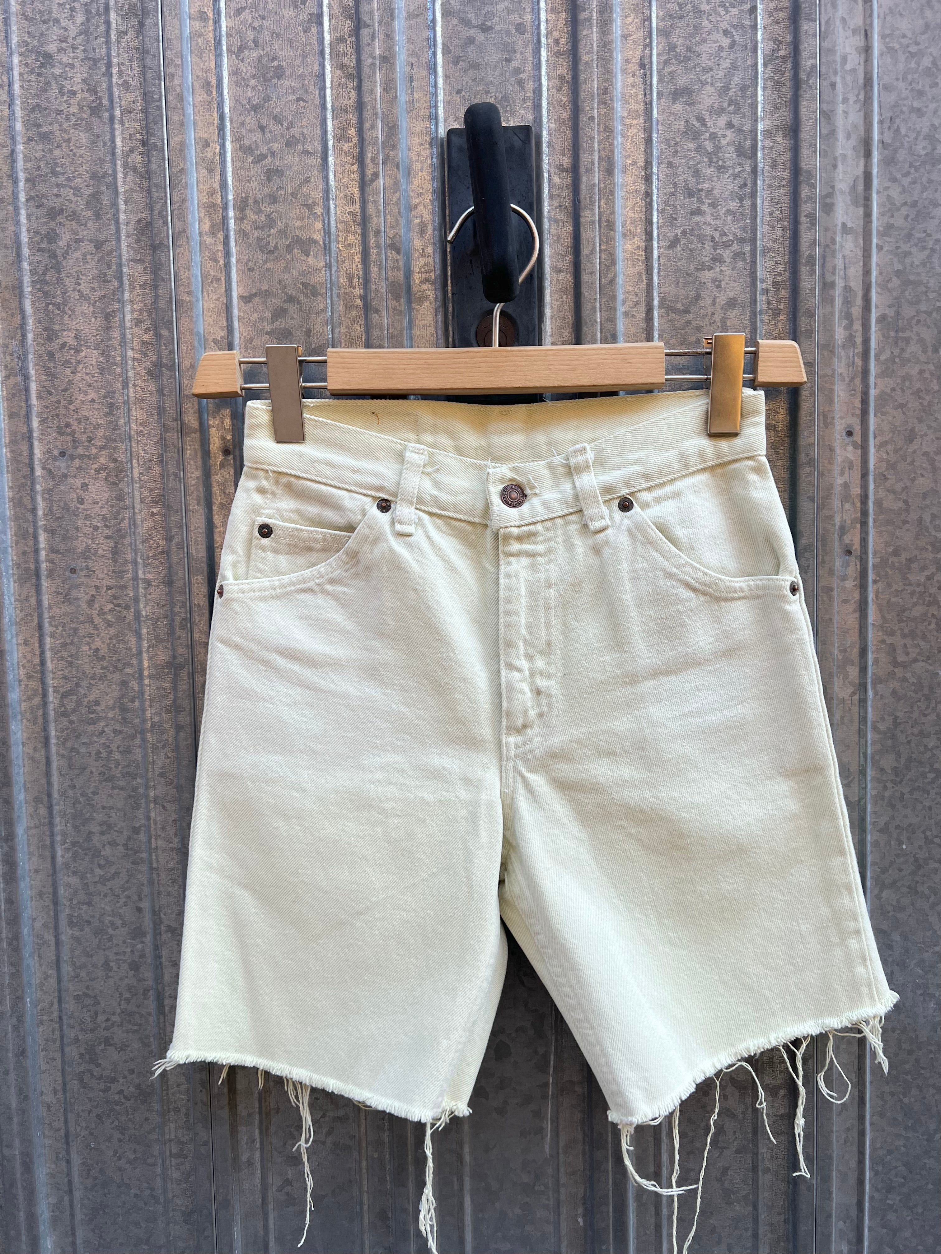 Short Levi’s 639 W28 giallino