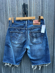 Short Levi’s 507 W30