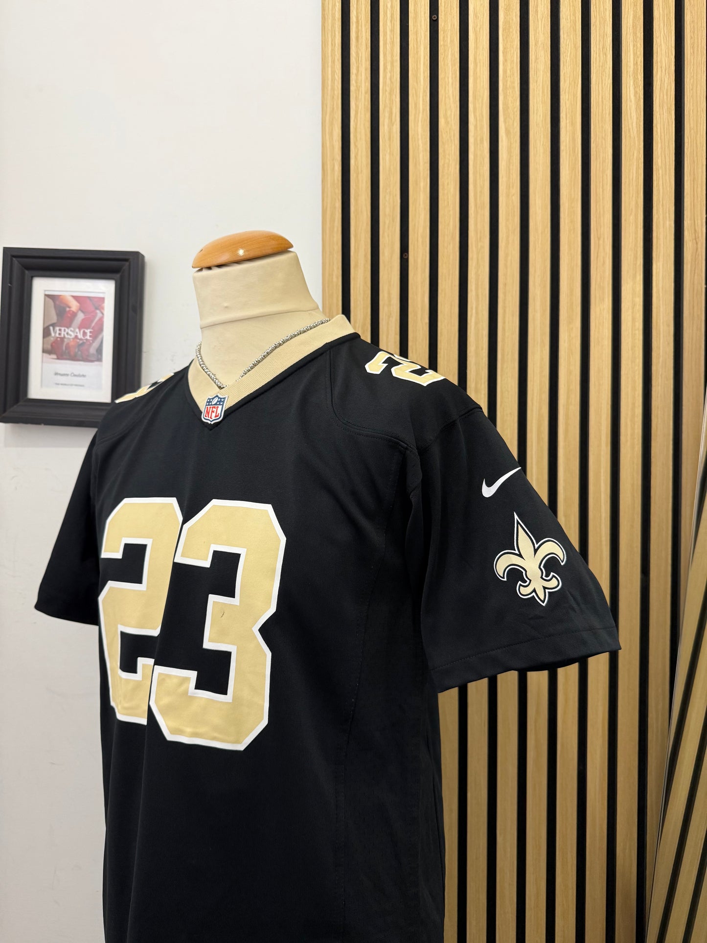 ⚜️ Maglia NFL Nike “Game Jersey” – New Orleans Saints #23