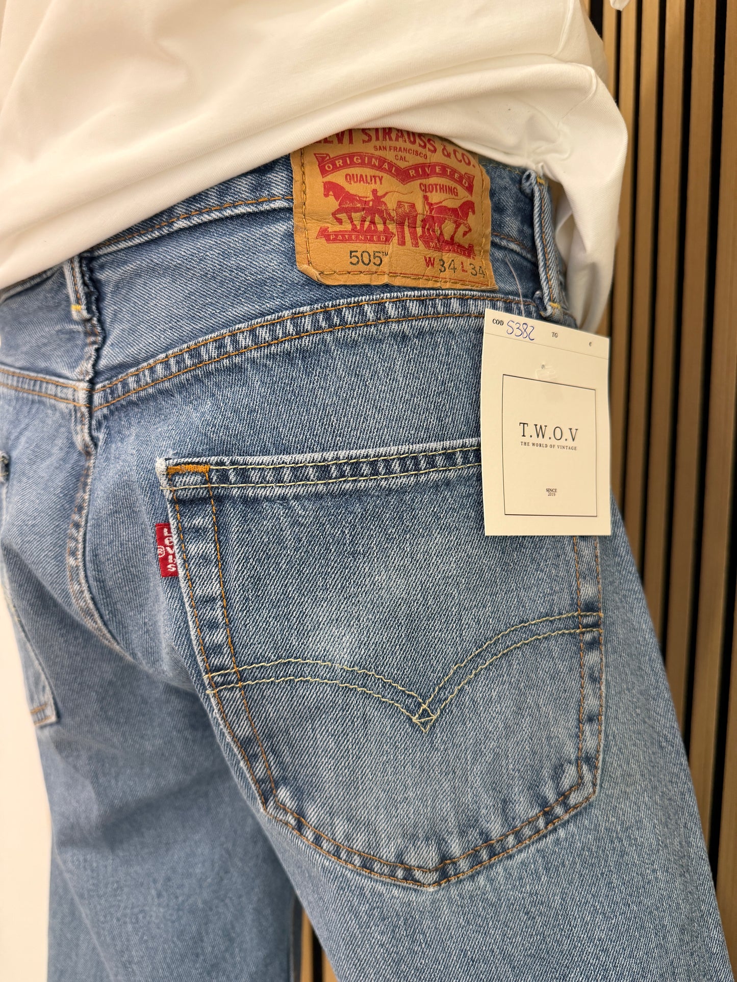 Bermuda in Jeans Levi's 505 tg.46/48 ita