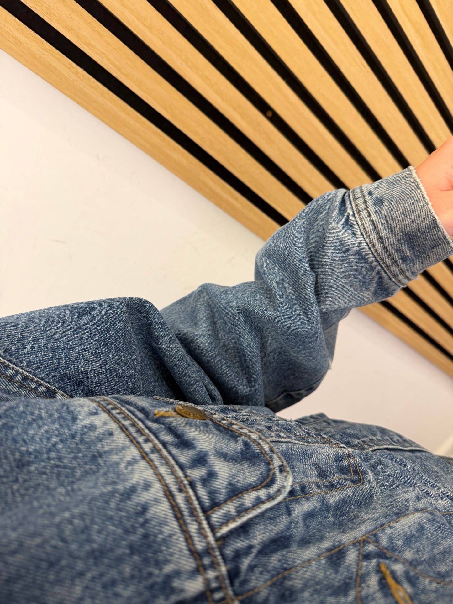 Wrangler Sport — Giacca di Jeans Imbottita in Sherpa | Unisex Vintage