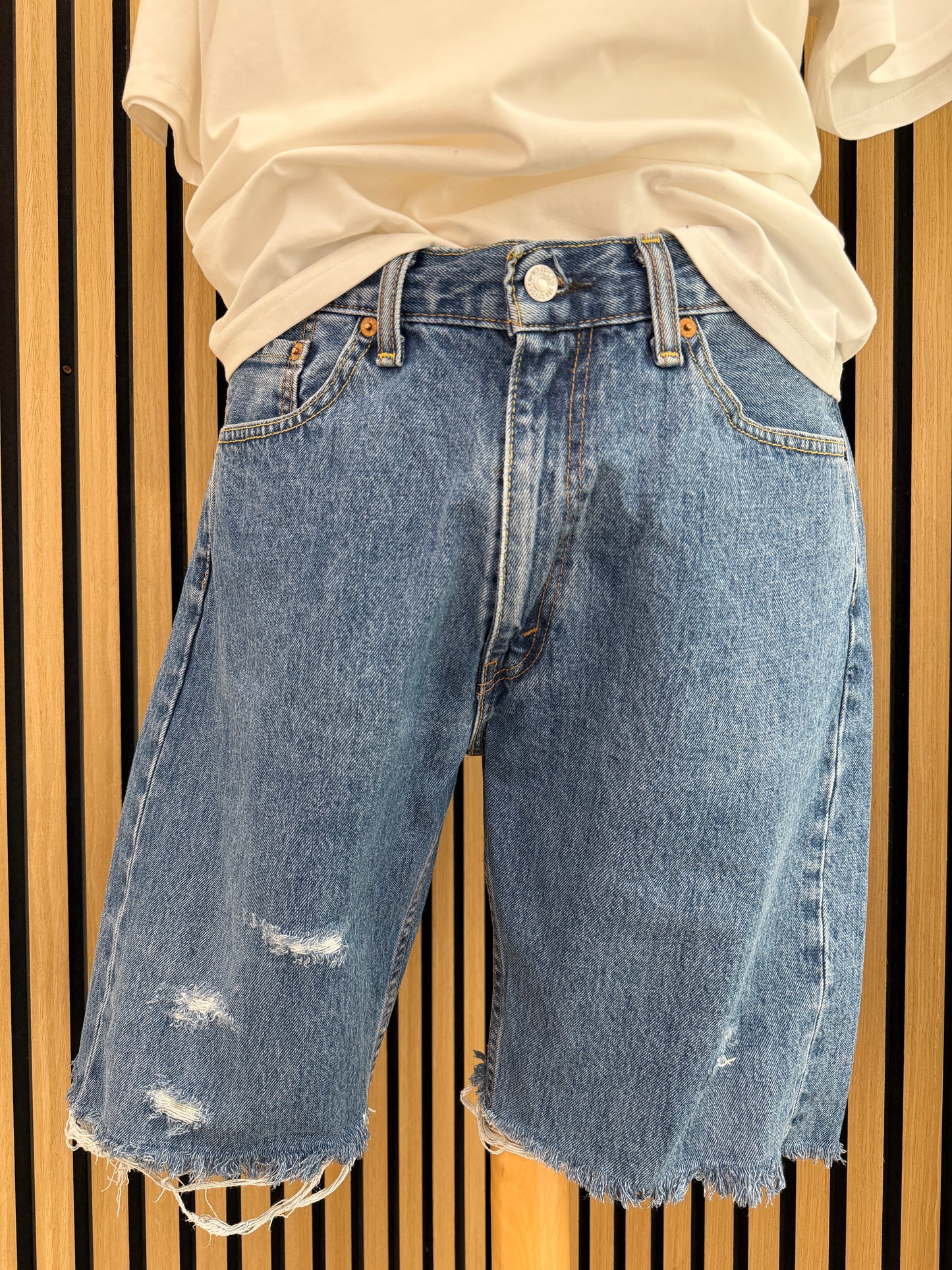 Shorts in Jeans Levi's 505 Regular Custom Cut-Off  tg46/48 ita