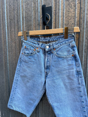 Short Levi’s 501 W26