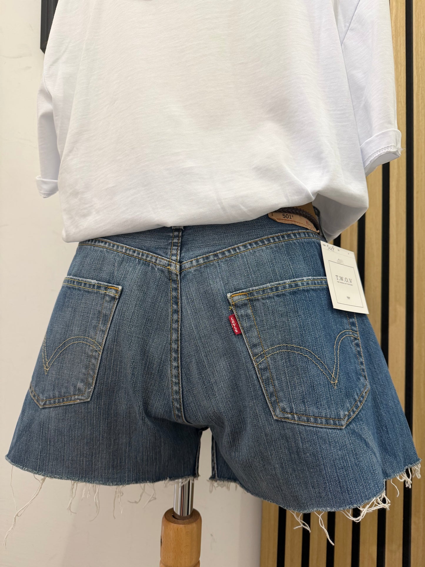 Short vintage Levi's 501