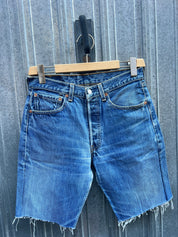 Short Levi’s 501 W31