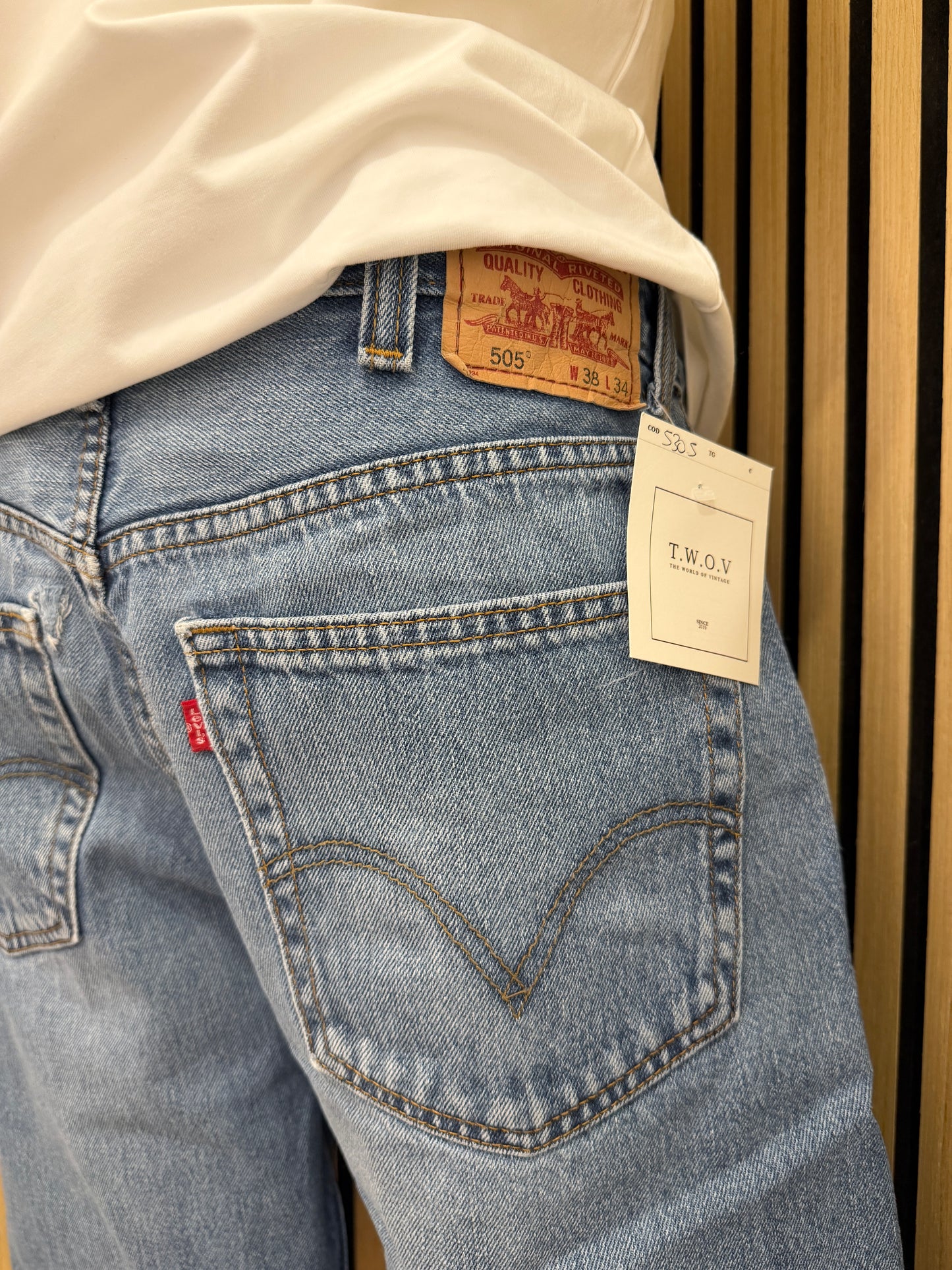 Bermuda in Denim Vintage Levi's 505 tg.50/52 ita