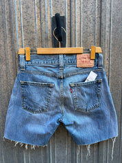 Short Levi’s 512 W30