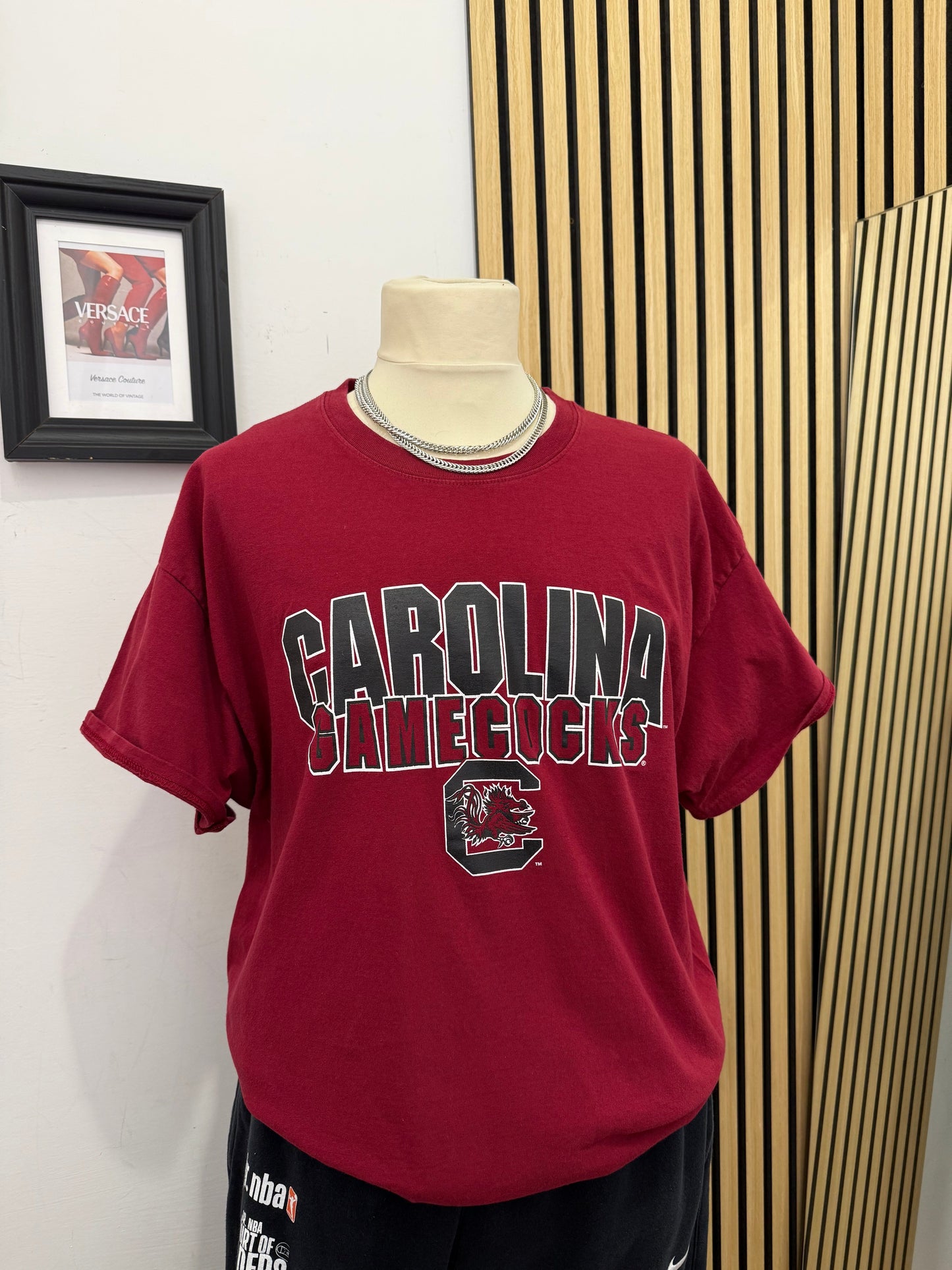 T-shirt vintage Hanes dei Carolina Gamecocks in bordeaux unisex