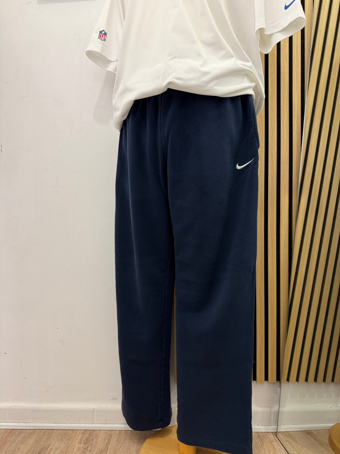Pantalone tuta Nike unisex blu navi ￼