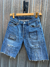 Short Levi’s 501 W29