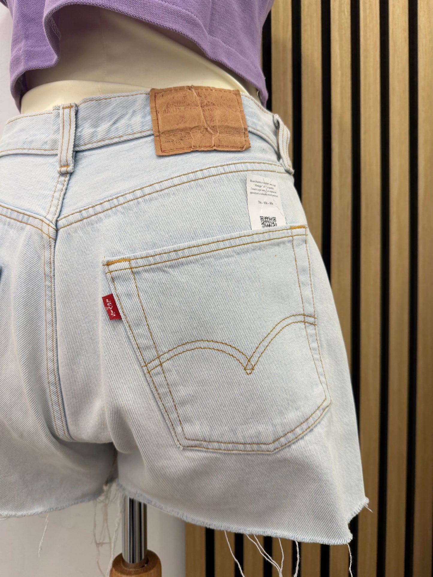 Short vintage Levi's 501 42/44IT