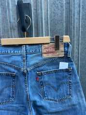 Short Levi’s 501 W31