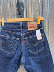 Short Levi’s 501 W28